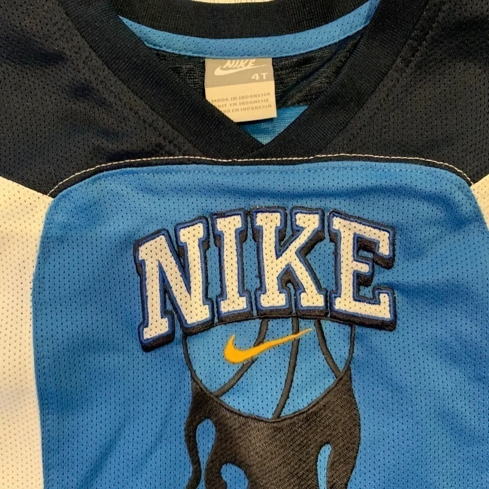 Nike sleeveless basketball Tank